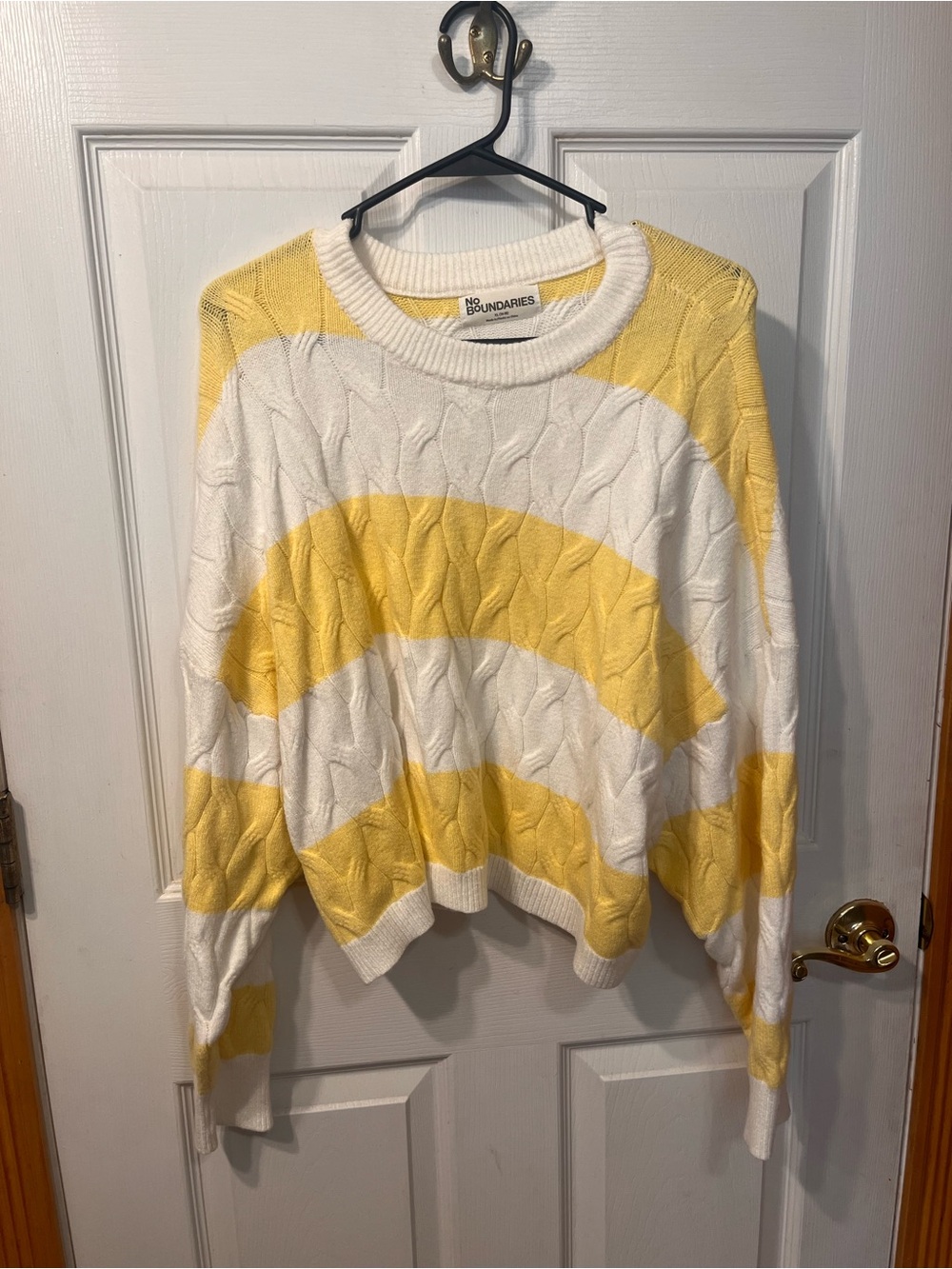 No Boundaries White & Yellow Striped Cable Knit Crew Sweater